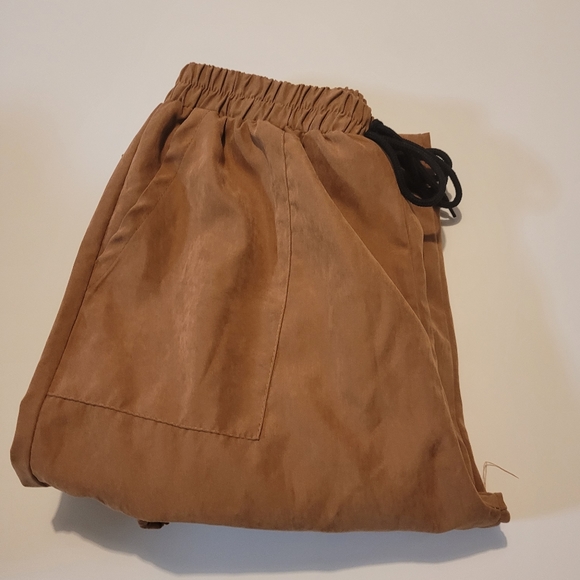 Woman pant - Picture 4 of 10